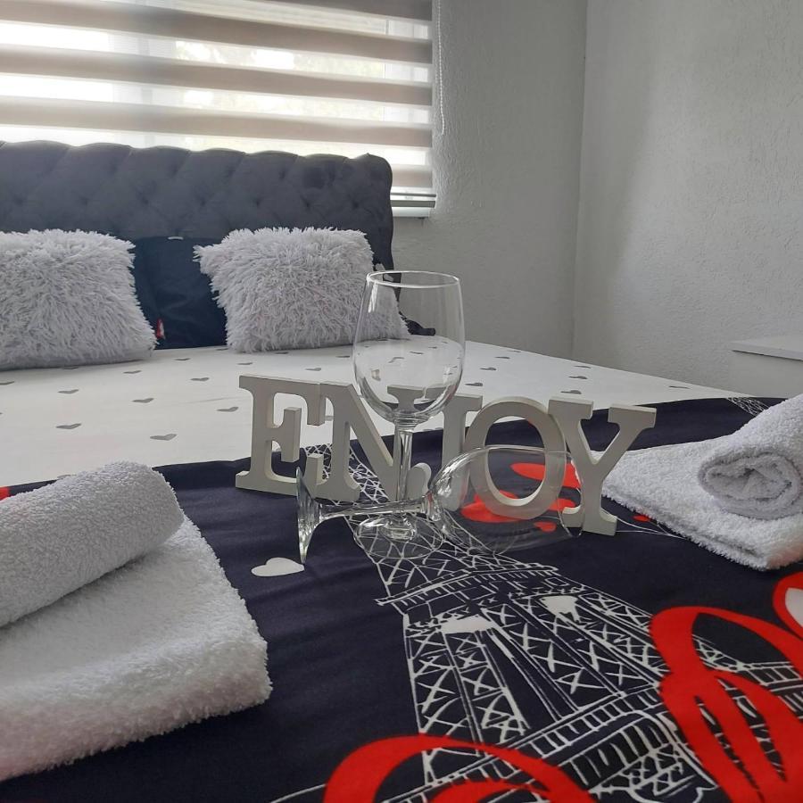 Apartman U Centru Šid Εξωτερικό φωτογραφία
