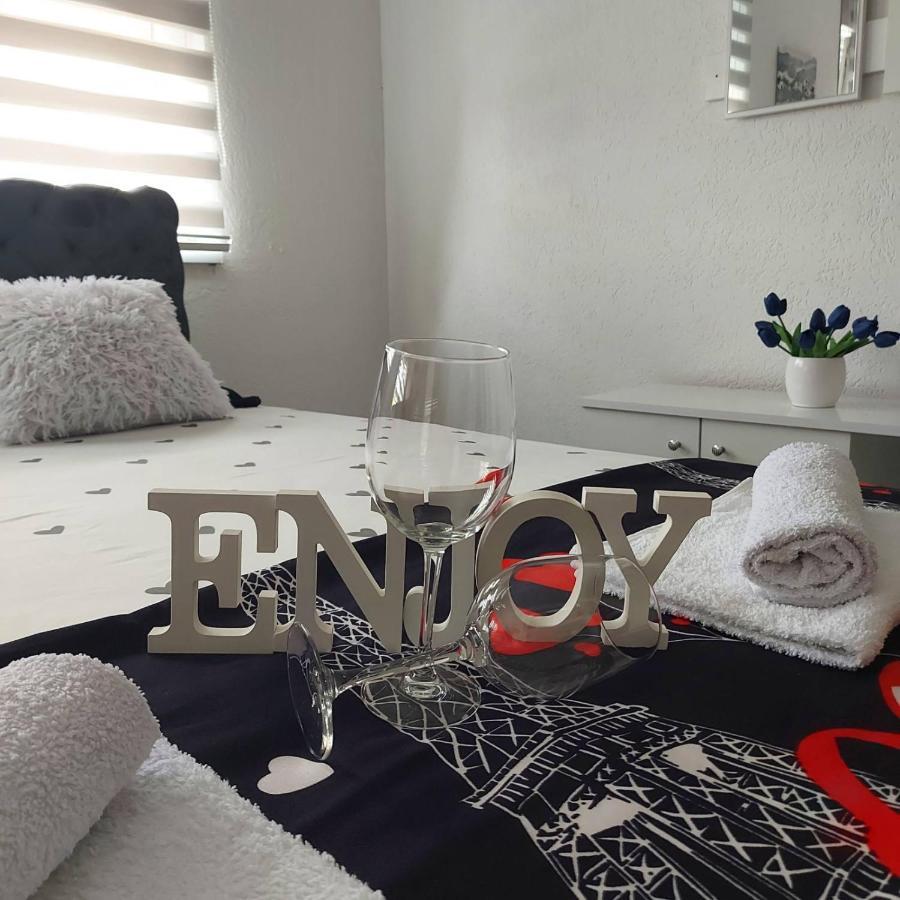 Apartman U Centru Šid Εξωτερικό φωτογραφία