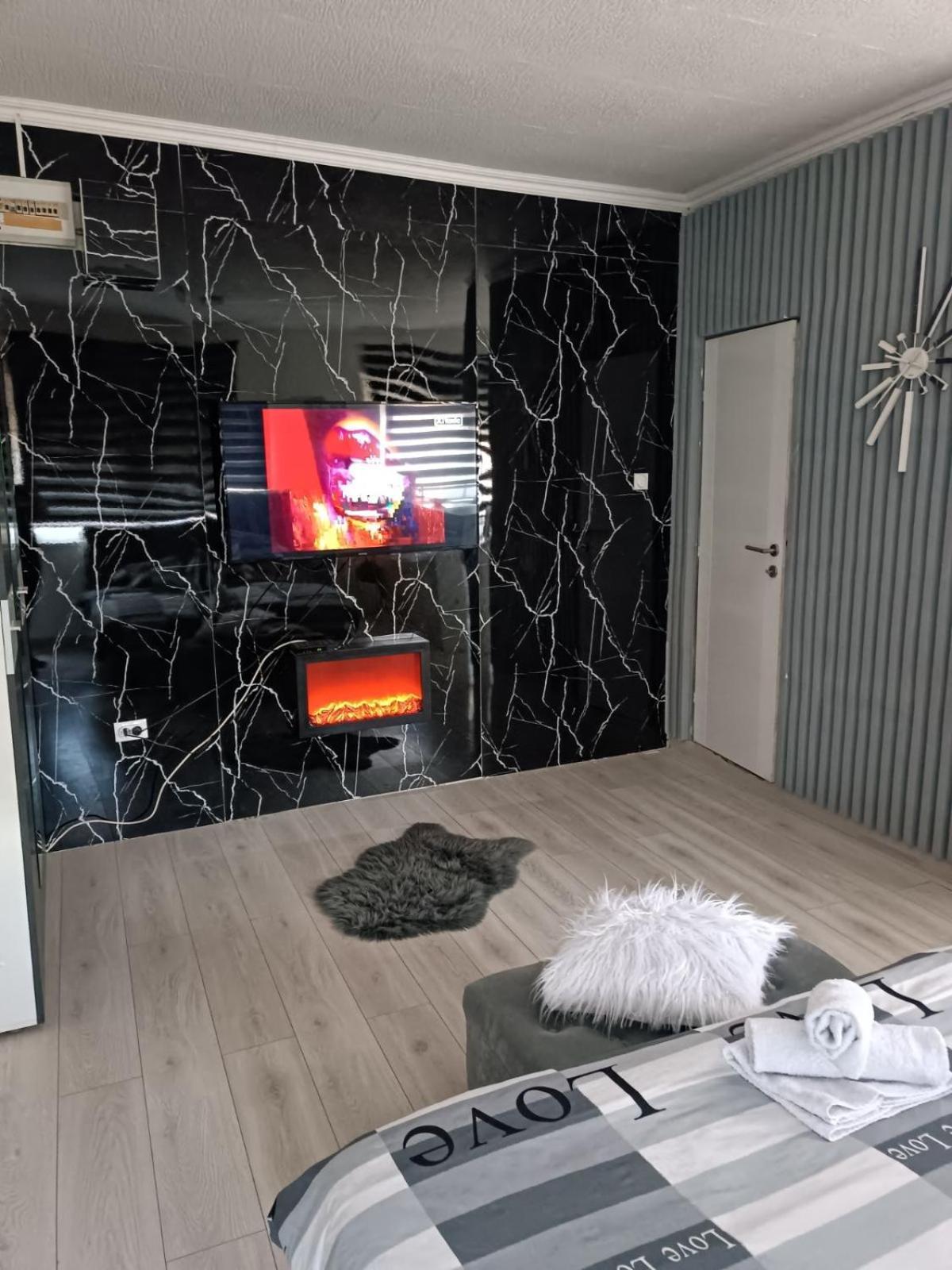 Apartman U Centru Šid Εξωτερικό φωτογραφία